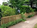 Geländerzaun 80cm kdi Holz mit Rahmentür "Split". gute Abgrenzung von Gartenplanzen und Gehweg